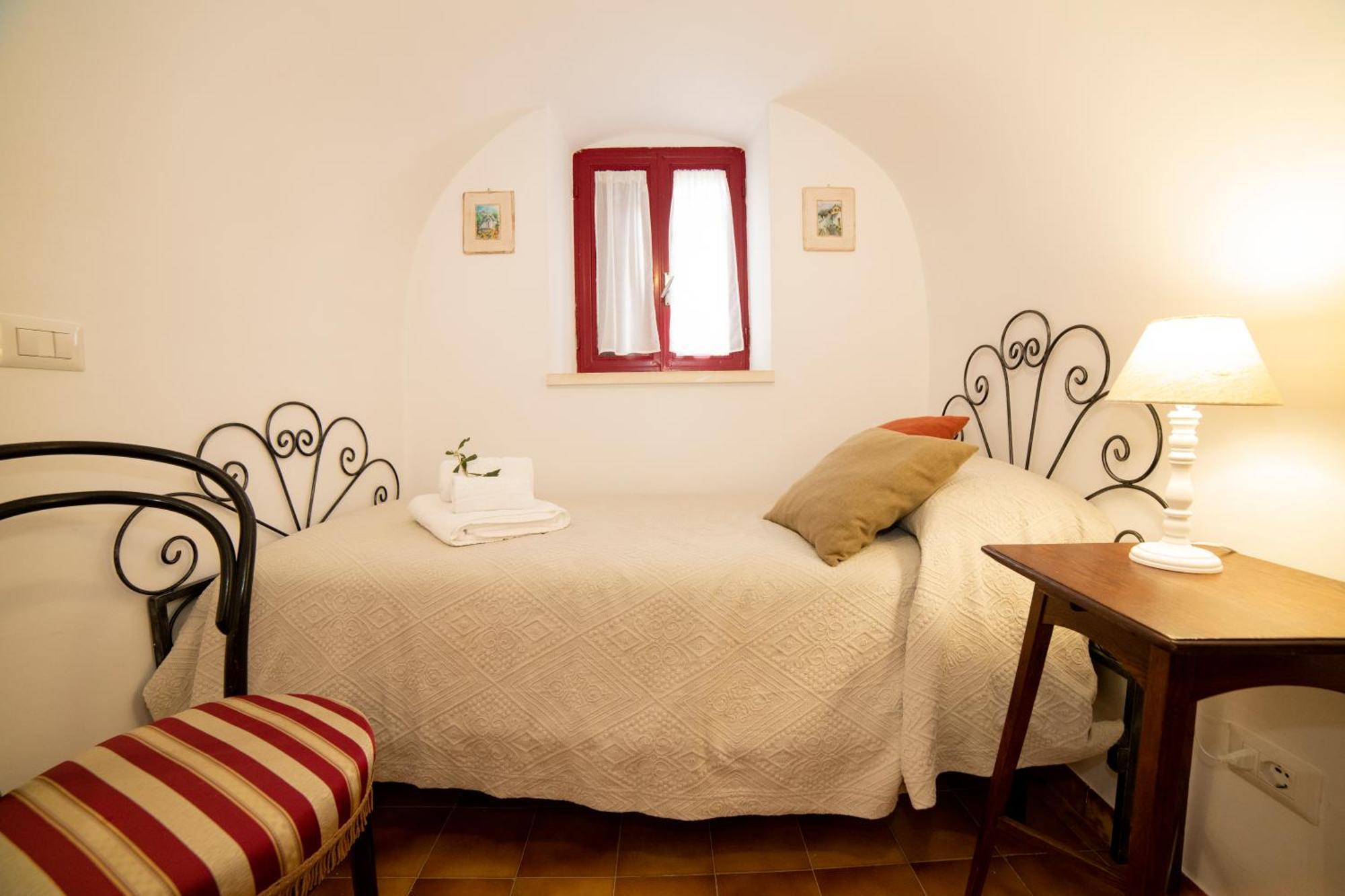 Masseria Trulli Bruni Locorotondo Bagian luar foto