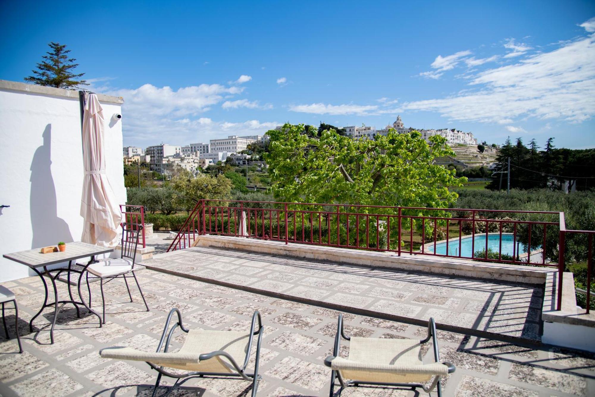 Masseria Trulli Bruni Locorotondo Bagian luar foto