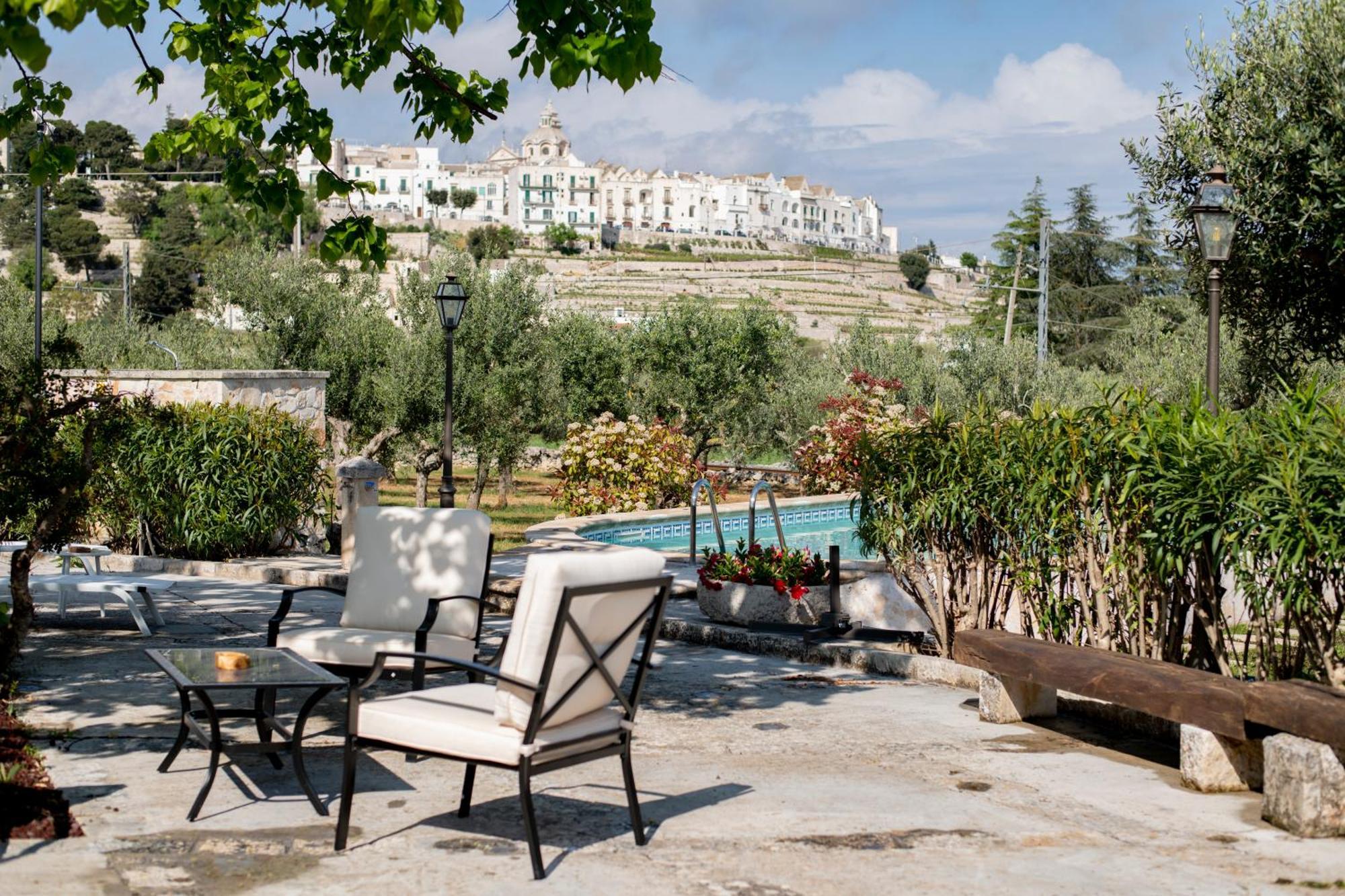 Masseria Trulli Bruni Locorotondo Bagian luar foto