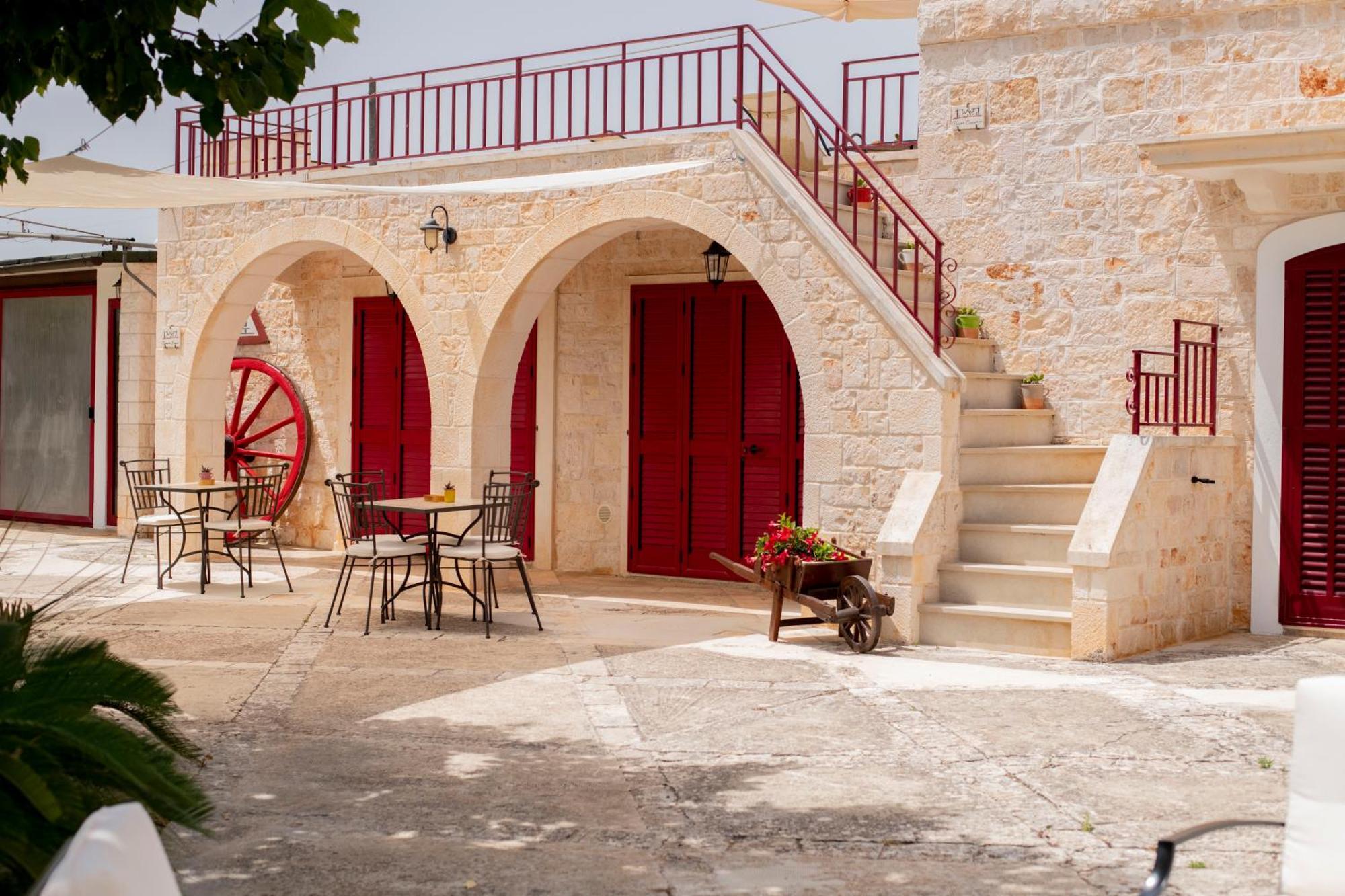 Masseria Trulli Bruni Locorotondo Bagian luar foto